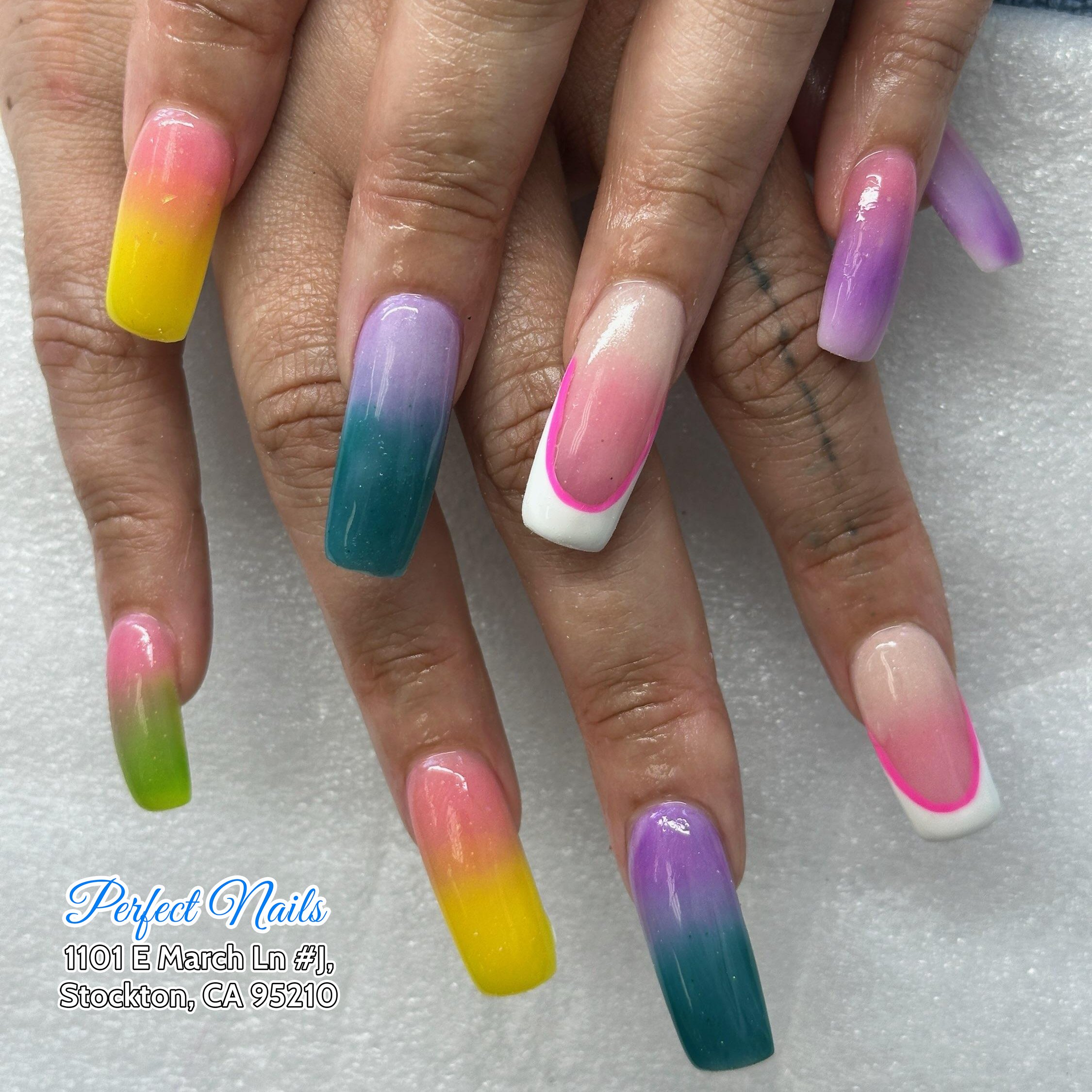 Beautiful Nail Looks for March 2026